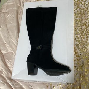Black Giani Bernini suede boots. Size 8.5